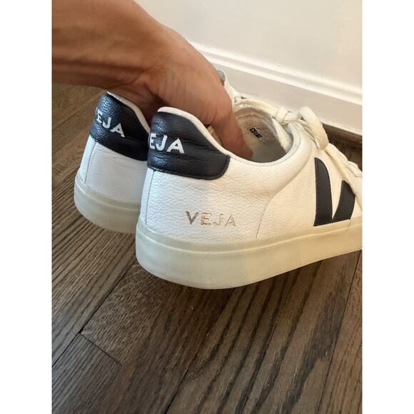 Veja CAMPO LEATHER WHITE Black EU 42 Women’s Sz 10.5/11 $175 - Picture 14 of 15